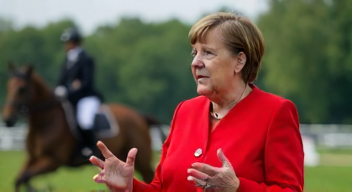 Politische Rahmenbedingungen im Pferdesport: Ein Politiker äußert sich (9/10)